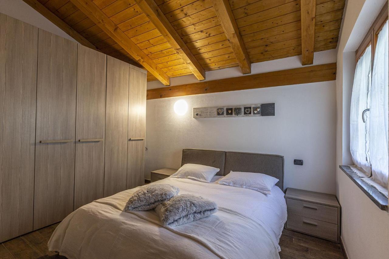 K&K Apartment Aosta Bagian luar foto