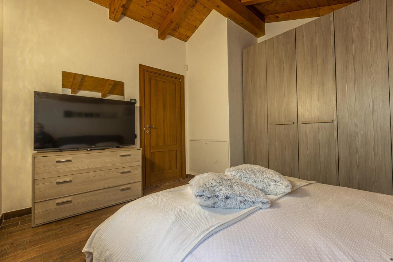 K&K Apartment Aosta Bagian luar foto